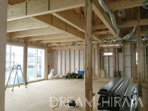 ◆積水ハウスの平屋！木工事！無駄のない間取りが現実に！？リビングやキッチン等の床組み！◆