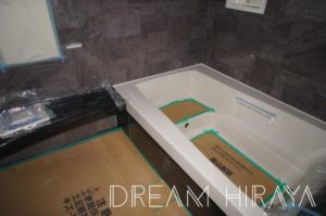 ◆着工７０日目！ホテルライクなリクシルのお風呂（スパージュ）トイレ（サティス・キャパシア）洗面化粧台（ルミシス）取り付け作業！◆