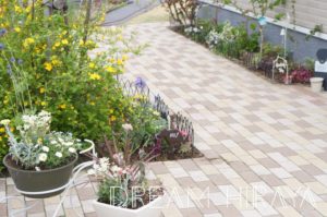 ◆《Web内覧会＊入居後》お庭・花壇！憧れのイングリッシュガーデンづくり＆アンティーク寄せ植え！◆